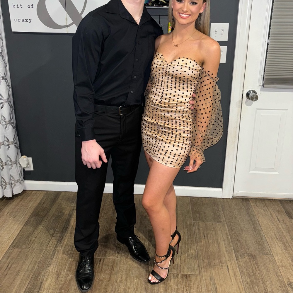 Tan and black polka dot dress! Size 00